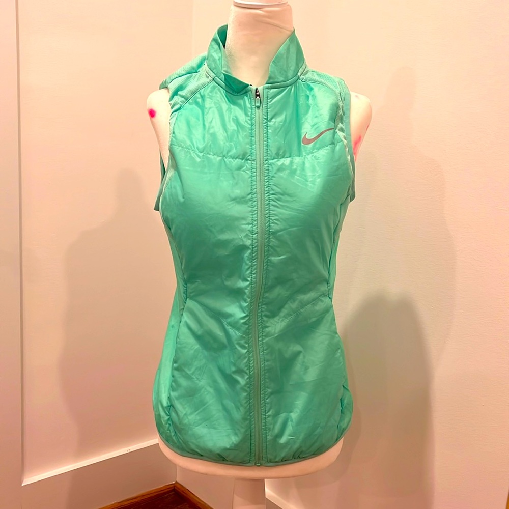 Nike running vest